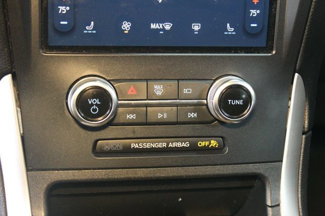 Used 2024 Ford Edge SEL AWD/4WD image 29