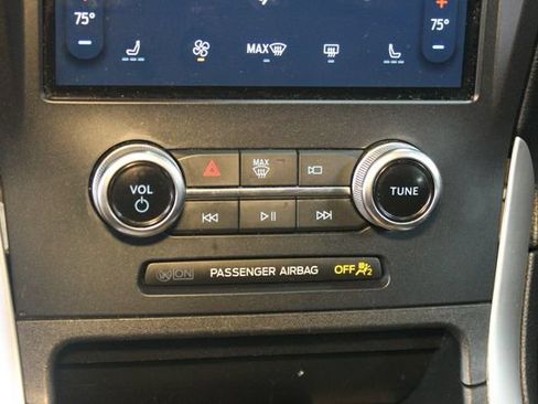 Used 2024 Ford Edge SEL AWD/4WD image 29