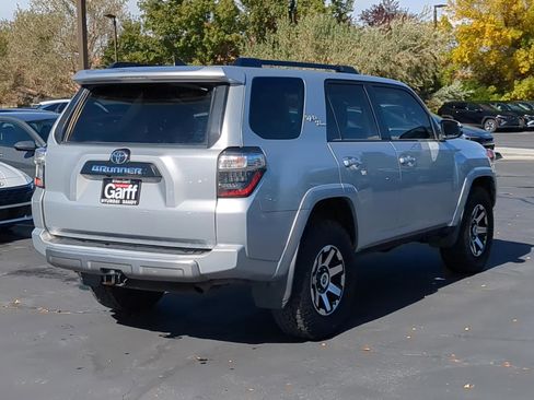 Used 2021 Toyota 4Runner TRD Off-Road Premium image 3