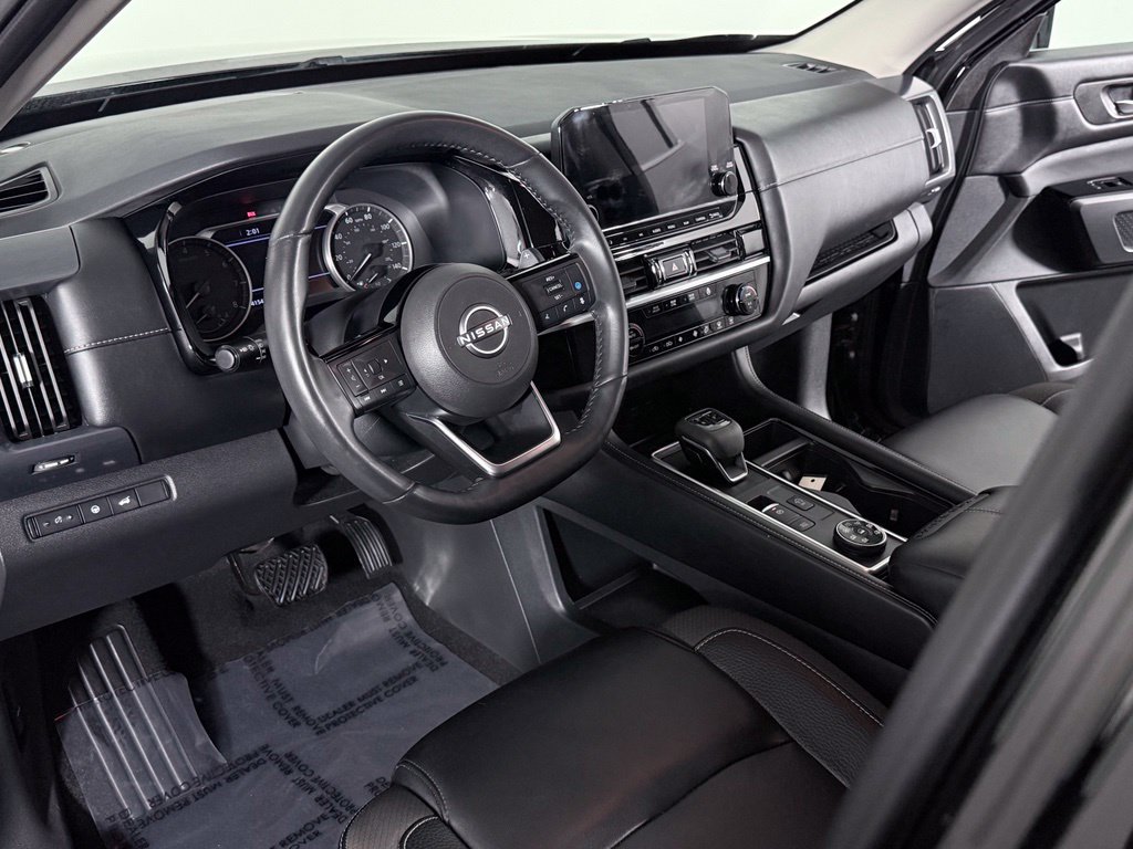 Certified 2024 Nissan Pathfinder SL AWD/4WD image 12