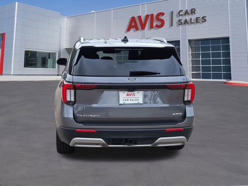Used 2025 Ford Explorer Platinum w/ LUX Leather Package AWD/4WD image 5