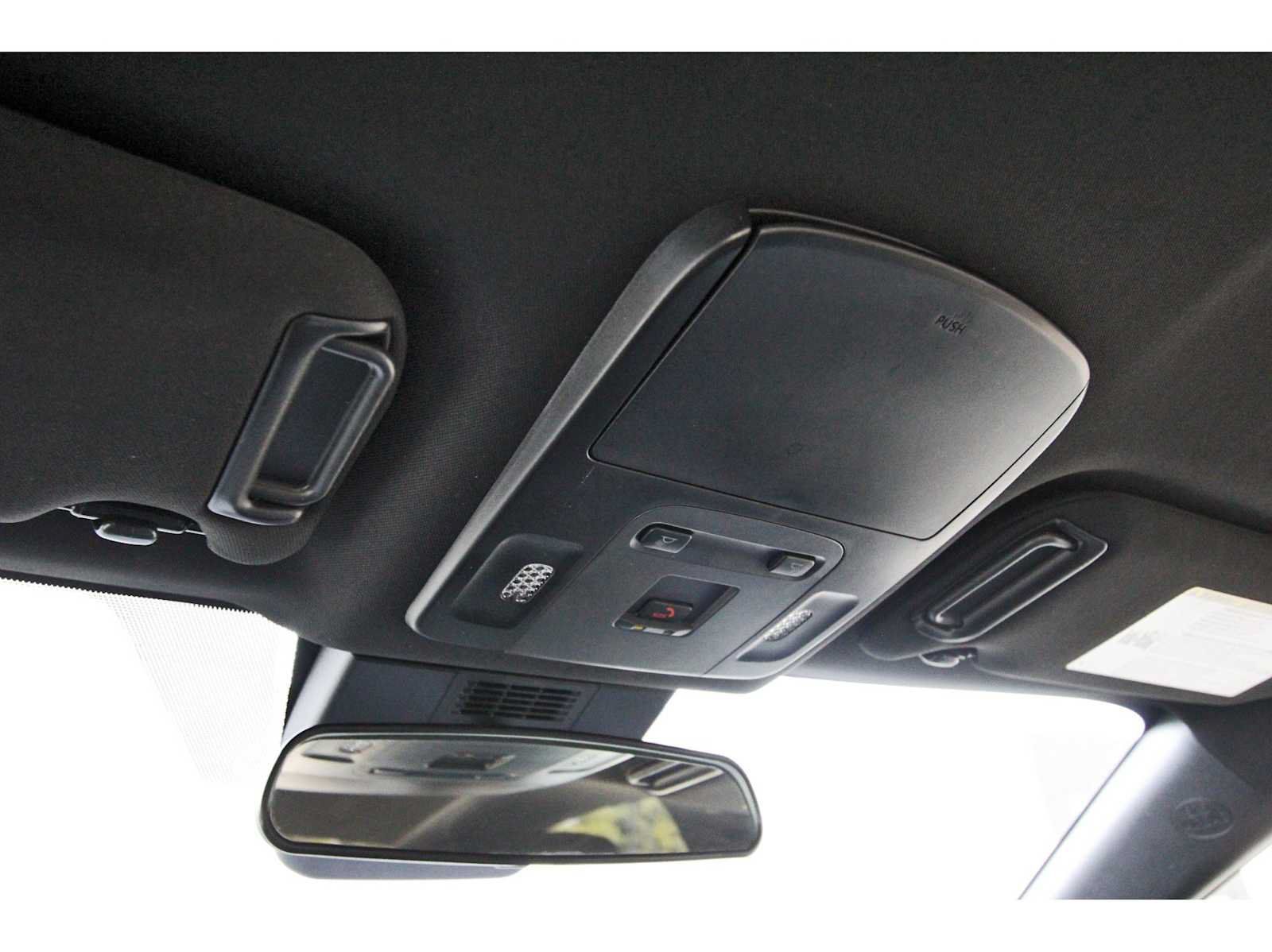 Used 2025 Toyota Camry SE FWD image 21