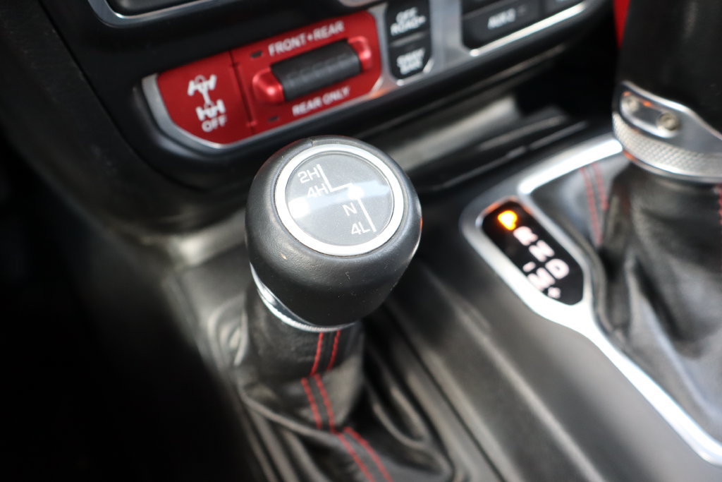 Used 2020 Jeep Gladiator Rubicon AWD/4WD image 13