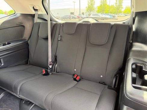 Used 2022 Subaru Ascent Premium w/ Convenience Package AWD/4WD image 32