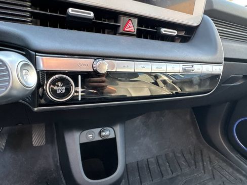 Used 2024 Hyundai Ioniq 5 Limited RWD image 12