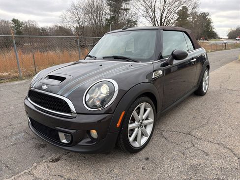 Used 2014 MINI Cooper S image 7