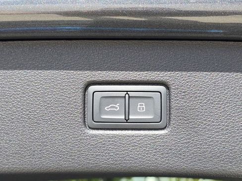 New 2026 Audi Q7 Premium Plus image 14