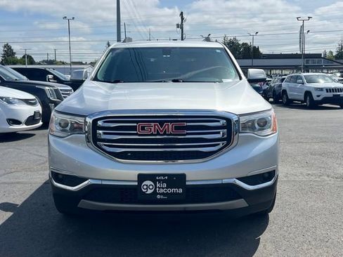 Used 2019 GMC Acadia SLT AWD/4WD image 4