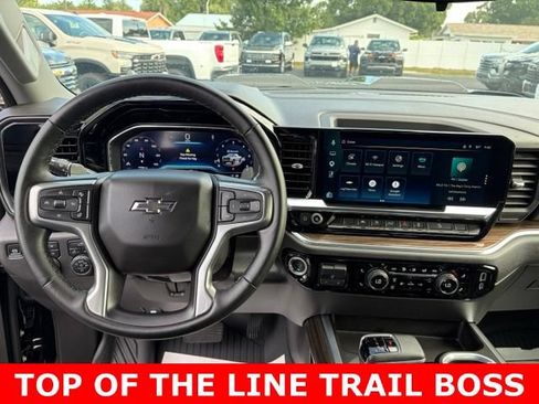 Certified 2025 Chevrolet Silverado 1500 LT Trail Boss w/ Convenience Package II AWD/4WD image 17