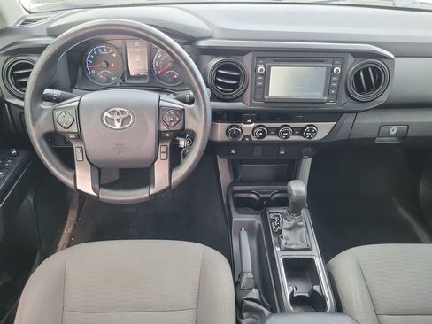 Used 2018 Toyota Tacoma SR w/ SR Convenience Package image 24
