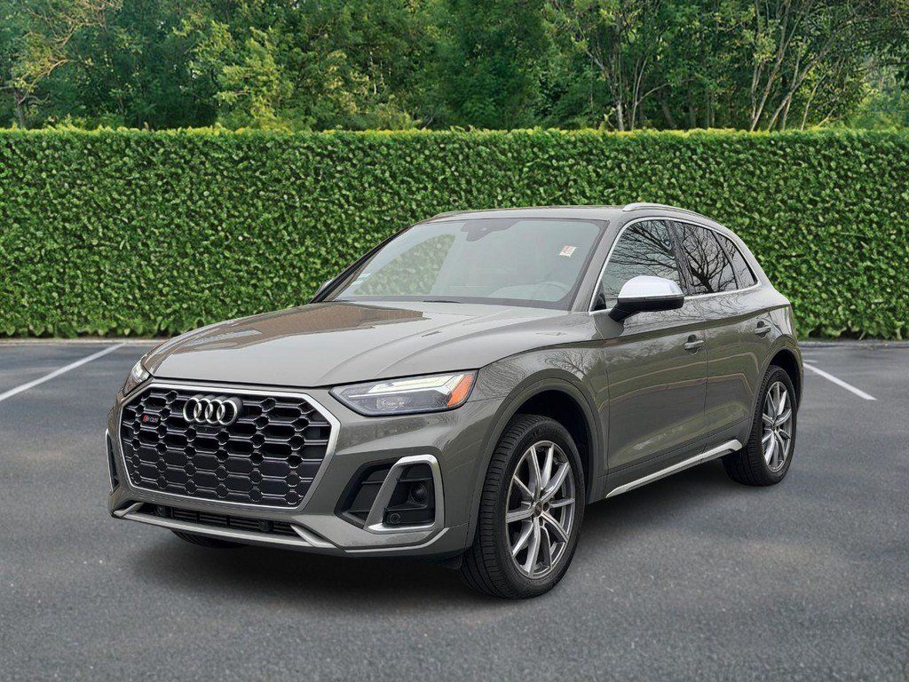 Used 2023 Audi SQ5 Premium Plus w/ Premium Plus Package AWD/4WD image 7