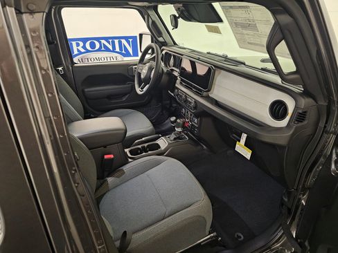 New 2026 Jeep Wrangler Willys image 34