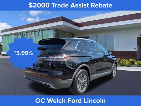Certified 2023 Lincoln Nautilus FWD image 3