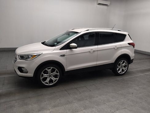 Used 2019 Ford Escape Titanium AWD/4WD image 2