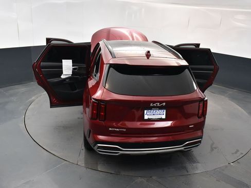 Used 2023 Kia Sorento SX image 22