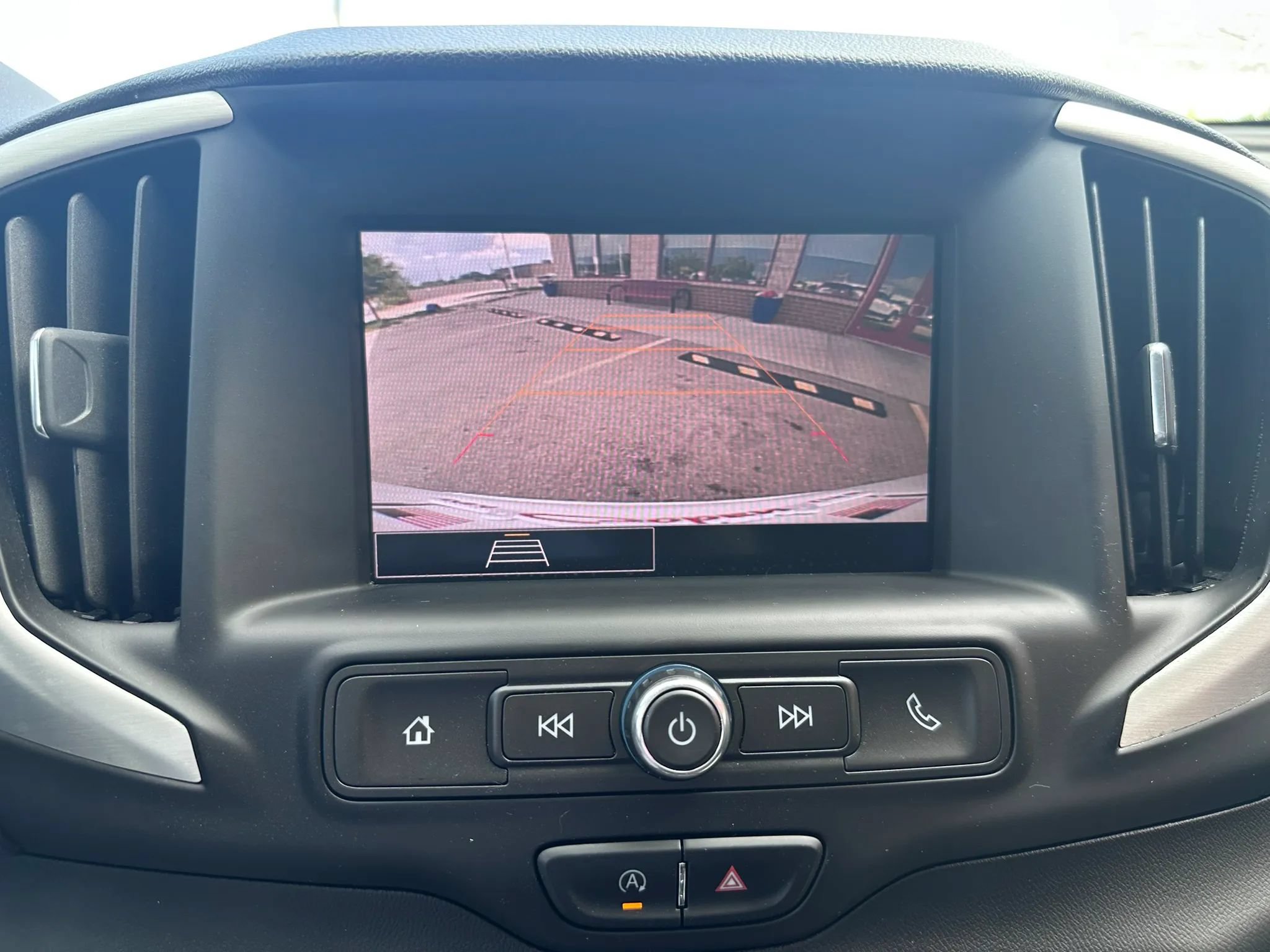 Used 2023 GMC Terrain SLE w/ LPO, Floor Liner Package FWD image 18