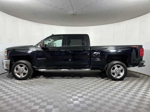 Used 2019 Chevrolet Silverado 2500 LT w/ All Star Edition AWD/4WD image 5