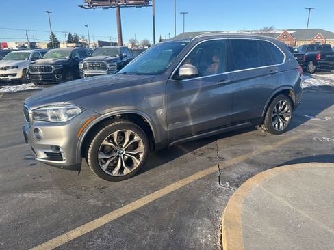 Used 2017 BMW X5 xDrive40e image 3