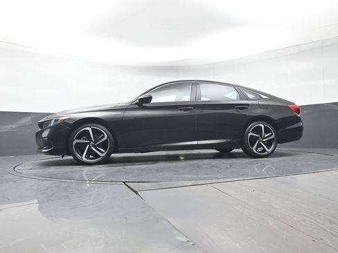 Certified 2022 Honda Accord Sport image 30