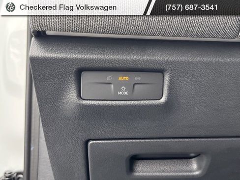 New 2025 Volkswagen Tiguan S image 25