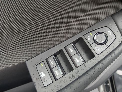 Used 2025 BMW M235i xDrive w/ M Performance Package image 16