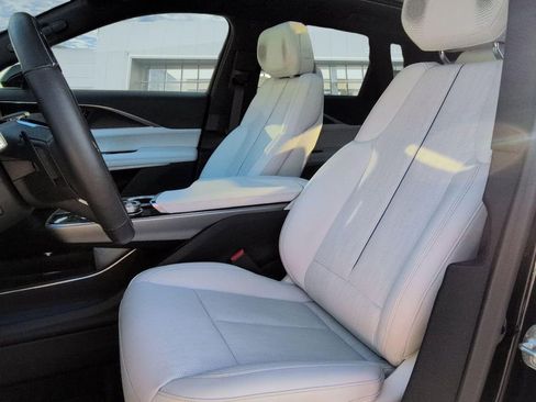 Certified 2024 Cadillac Lyriq Luxury RWD image 14