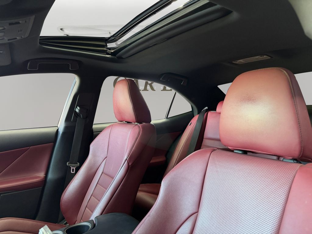 Used 2014 Lexus IS 250 w/ F-Sport Package RWD image 9