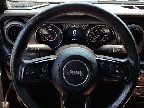 Used 2022 Jeep Gladiator Sport AWD/4WD image 19