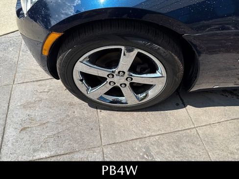 Used 2007 Pontiac Solstice Convertible w/ Premium Package RWD image 13