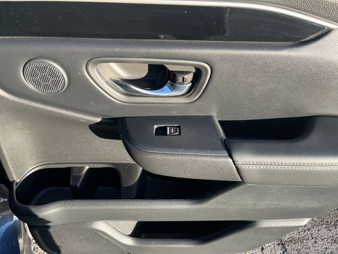 Used 2024 Honda Pilot Touring image 59