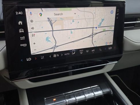 Certified 2026 Lincoln Nautilus Premier AWD/4WD image 9