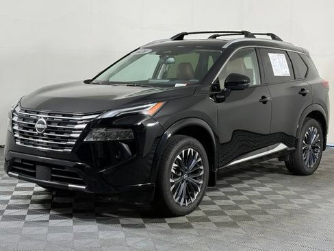 Used 2026 Nissan Rogue Platinum w/ Platinum Premium Package AWD/4WD image 2