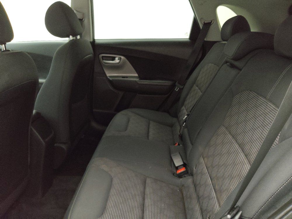 Used 2018 Kia Niro LX FWD image 18