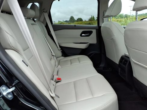 Certified 2023 Nissan Rogue SL w/ SL Premium Package AWD/4WD image 11