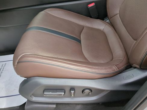 Certified 2024 Honda Pilot Elite image 15