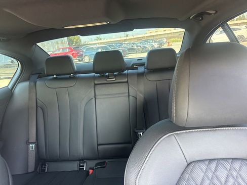 Used 2023 BMW 530i w/ Convenience Package image 20