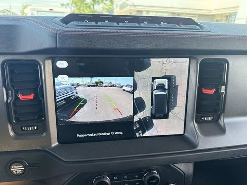 Used 2025 Ford Bronco Raptor AWD/4WD image 25