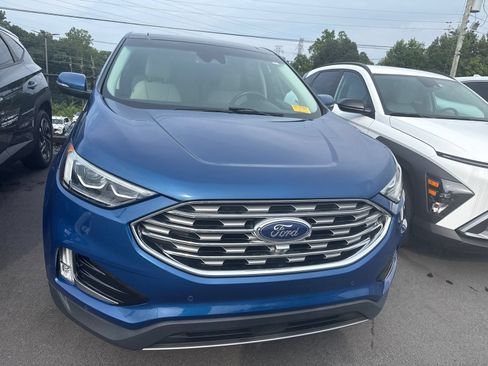 Used 2020 Ford Edge Titanium AWD/4WD image 4