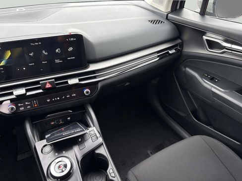 New 2026 Kia Sportage S AWD/4WD image 14