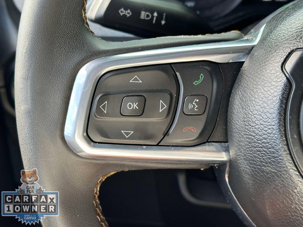 Used 2024 Jeep Wrangler Unlimited Sahara w/ Technology Group AWD/4WD image 21