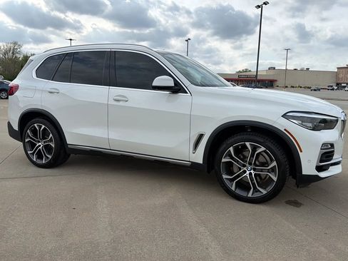 Used 2020 BMW X5 xDrive40i w/ Convenience Package image 28