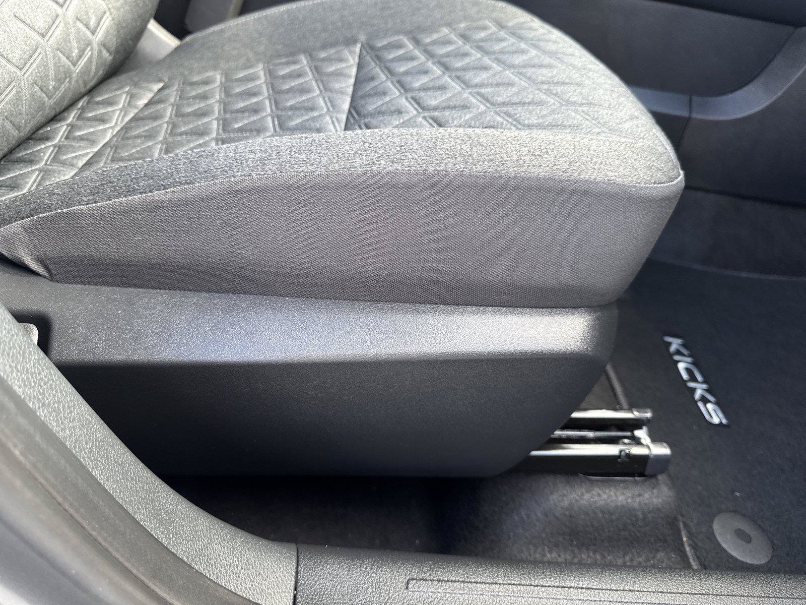Certified 2026 Nissan Kicks SV w/ Cold Weather Package FWD image 28