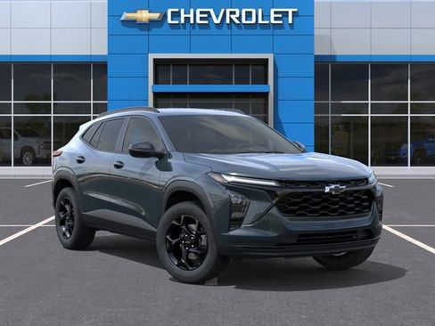 New 2026 Chevrolet Trax LT FWD image 7
