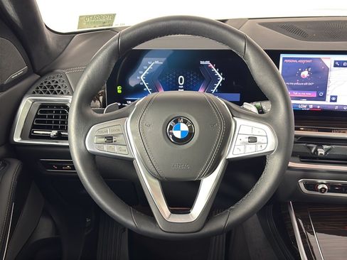 Used 2026 BMW X7 xDrive40i AWD/4WD image 10