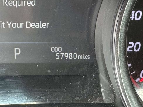 Used 2024 Toyota Camry XSE FWD image 13