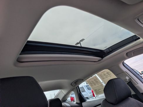 Used 2023 Honda Accord EX image 3