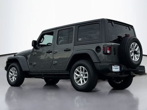 Used 2023 Jeep Wrangler Unlimited Sport AWD/4WD image 14