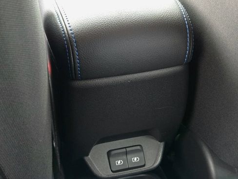 Used 2025 Nissan Leaf S FWD image 18