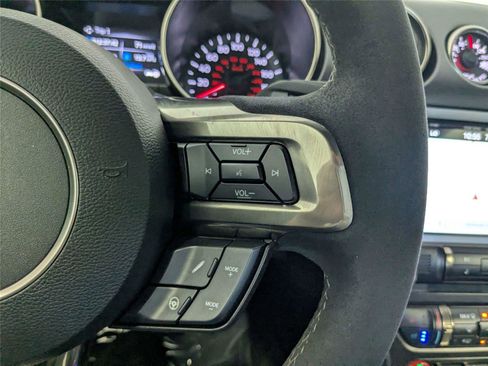 Used 2017 Ford Mustang Shelby GT350 RWD image 21