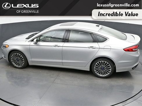 Used 2017 Ford Fusion Titanium image 23